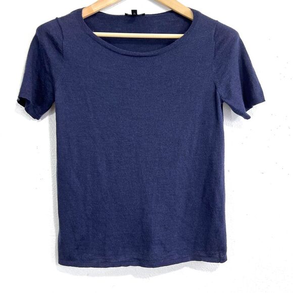 Eileen Fisher Sweaters - Eileen Fisher Navy Short Sleeve Wool Scoop Neck Sweater, Small.